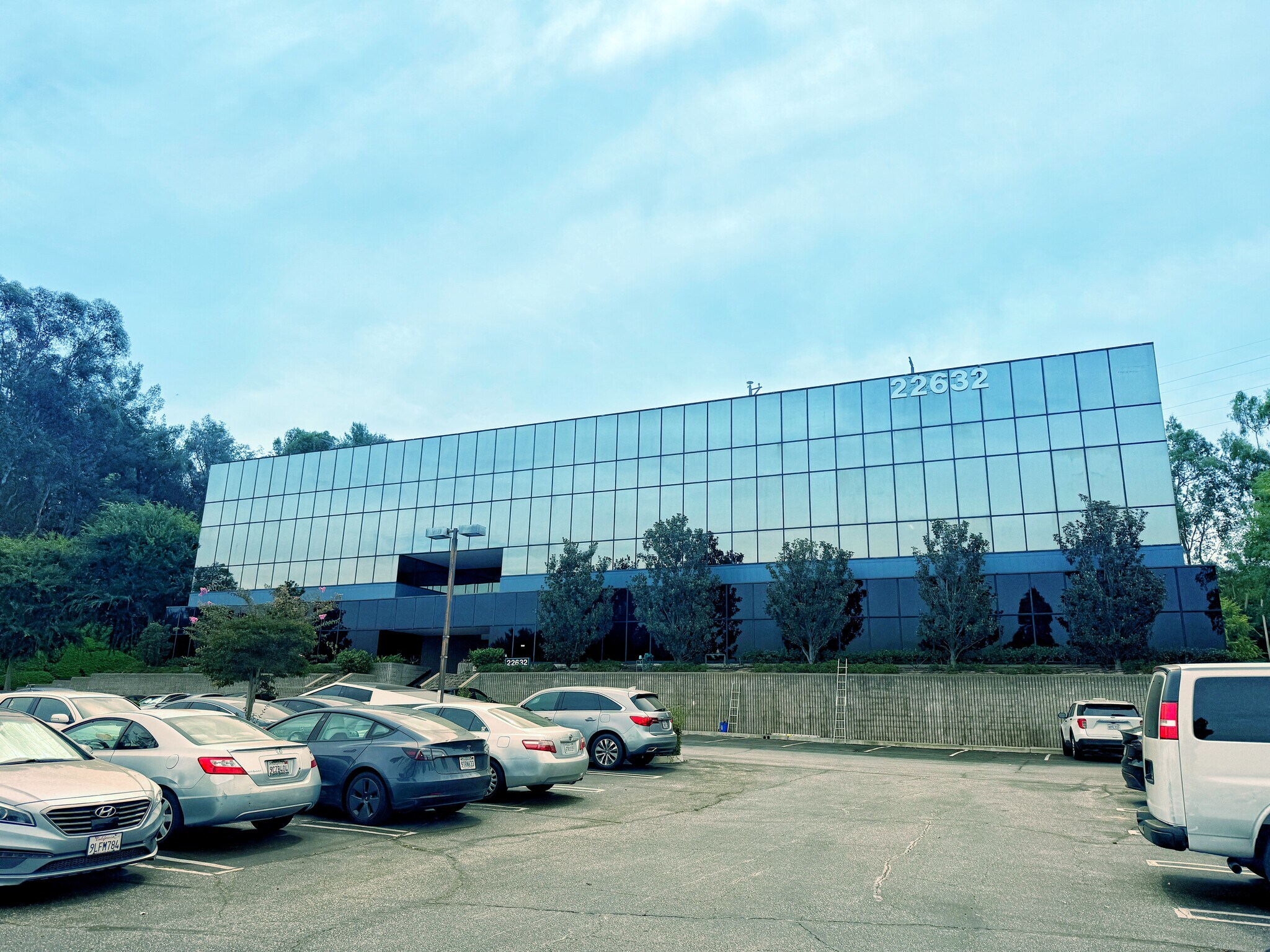 22632 Golden Springs Dr, Diamond Bar, CA à louer Photo principale– Image 1 sur 15