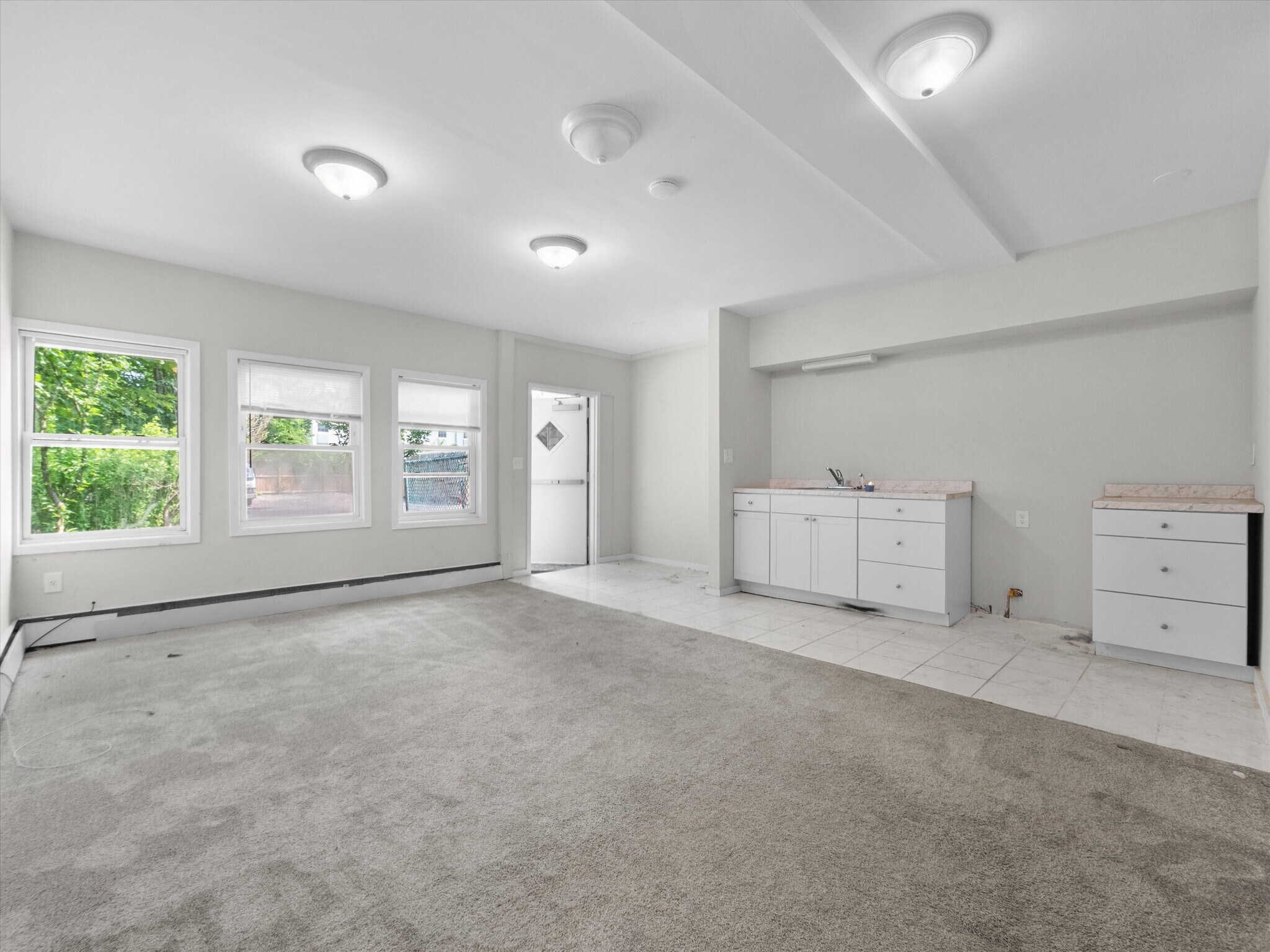 249 N Middletown Rd, Pearl River, NY à vendre Photo de l’immeuble– Image 1 sur 28