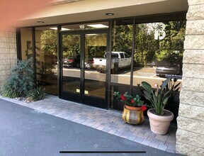 2646 Palma Dr, Ventura, CA à louer Photo intérieure– Image 2 sur 5