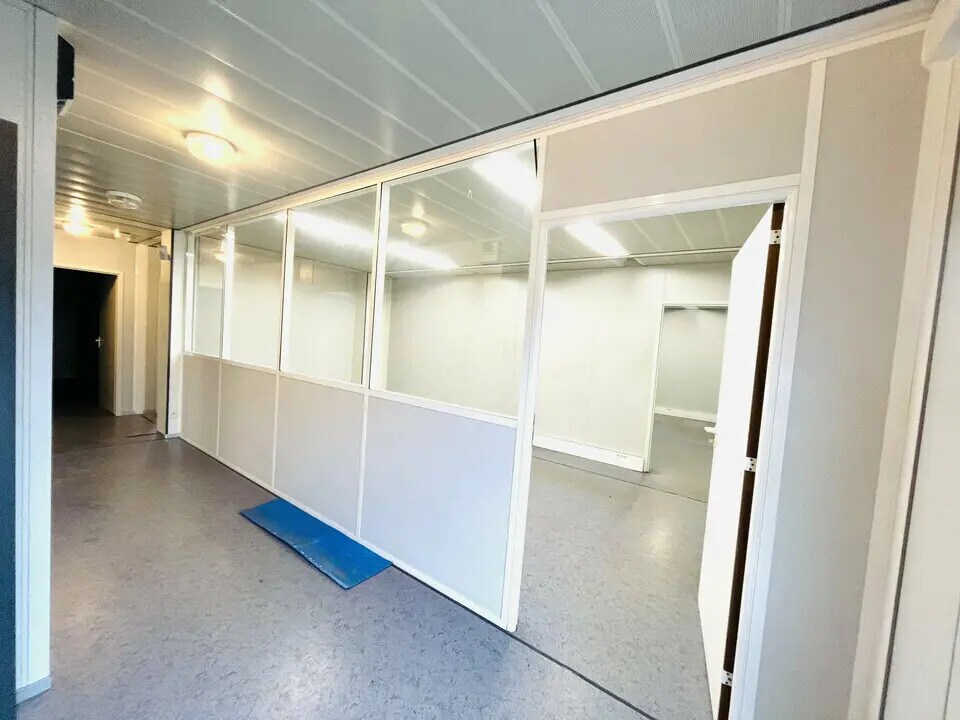 Local d'activités dans Port-Jérôme-sur-Seine à vendre Photo intérieure– Image 1 sur 5