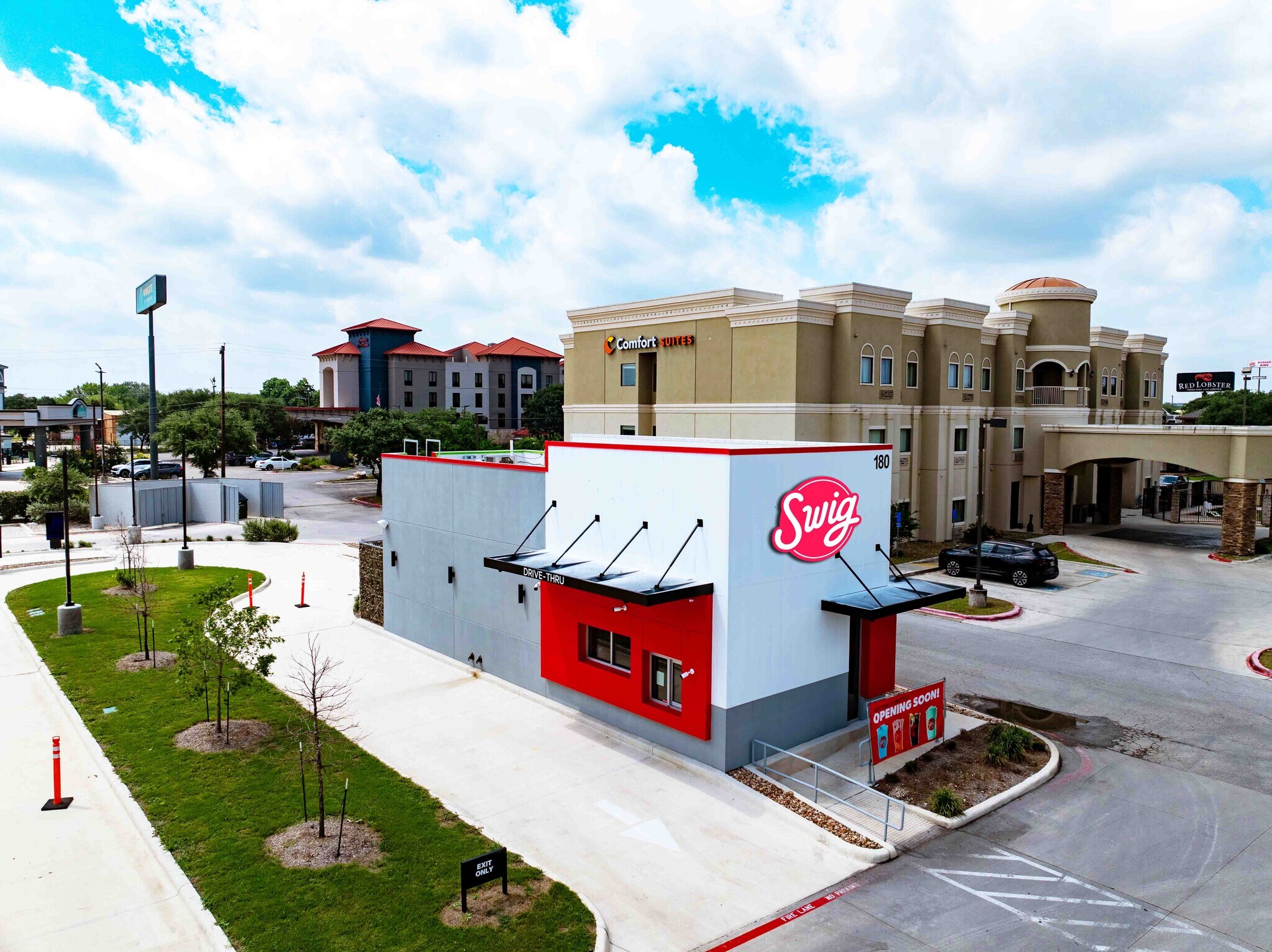 180 I-35, San Marcos, TX à vendre Photo principale– Image 1 sur 8