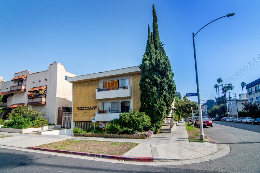 458 S Gramercy Pl, Los Angeles, CA à vendre - Photo de l’immeuble – Image 1 sur 13