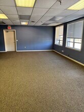 7 Fir Ct, Oakland, NJ à louer Photo intérieure– Image 2 sur 4
