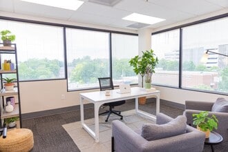 200 W Towsontown Blvd, Towson, MD à louer Photo intérieure– Image 1 sur 1