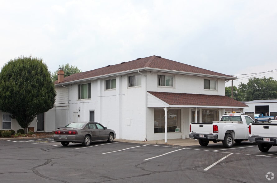 360 E Main St, Enon, OH à louer - Photo principale – Image 1 sur 2
