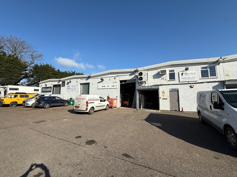 Winterpick Business Park, Hurstpierpoint Rd, Henfield à louer - Photo de l’immeuble – Image 2 sur 6