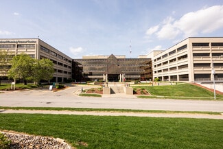 Plus de détails pour 411 Laurel St, Des Moines, IA - Bureau/Médical à louer