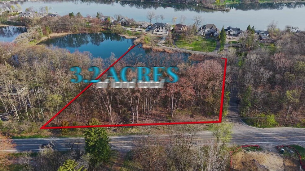 6100 Pontiac Trail, West Bloomfield, MI à vendre - Vidéo sur l’annonce professionnelle – Image 2 sur 6