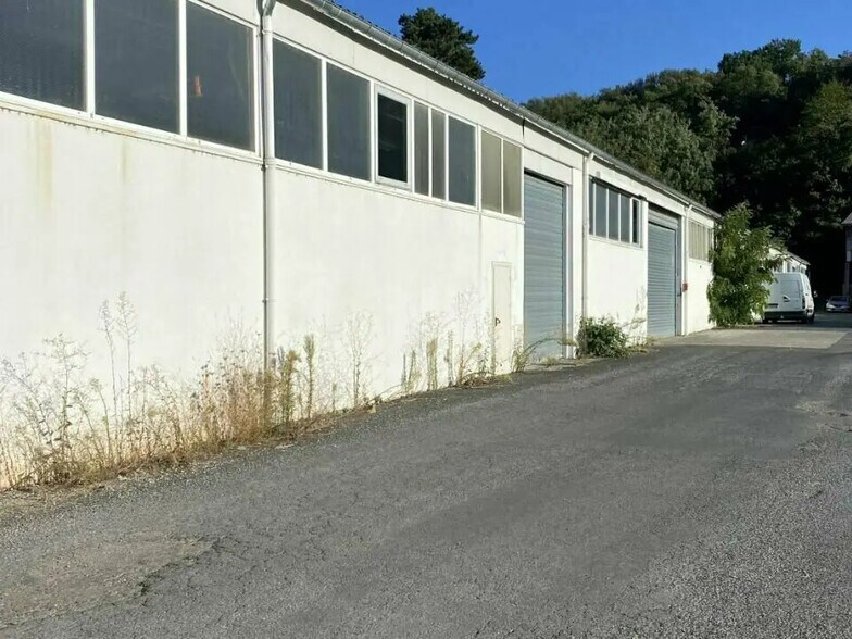 Local d’activités dans BRIVE-LA-GAILLARDE à louer - Photo de l’immeuble – Image 2 sur 2