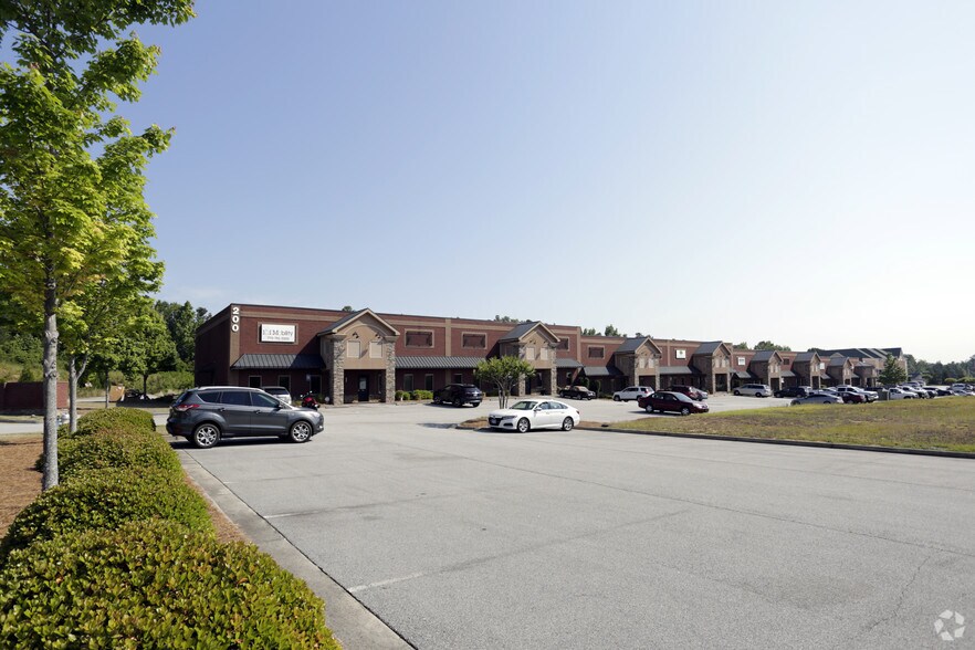 935 Hwy 124, Braselton, GA à louer - Photo principale – Image 1 sur 6