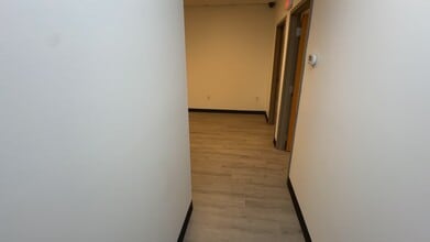 2930 Maine Ave, Lakeland, FL à louer - Vidéo sur l’annonce professionnelle 