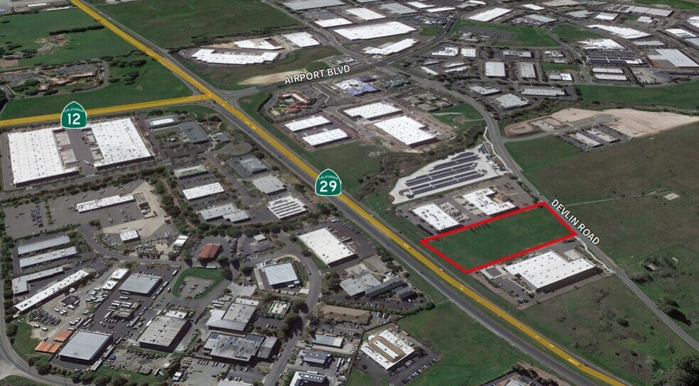 370 Devlin Rd, Napa, CA à louer - Photo de l’immeuble – Image 2 sur 3