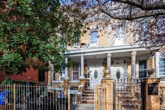 Plus de détails pour 313 Montauk Ave, Brooklyn, NY - Logement à vendre