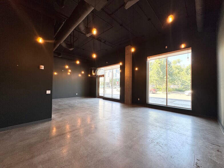 1052 NW Overton St, Portland, OR à louer - Photo de l’immeuble – Image 3 sur 12