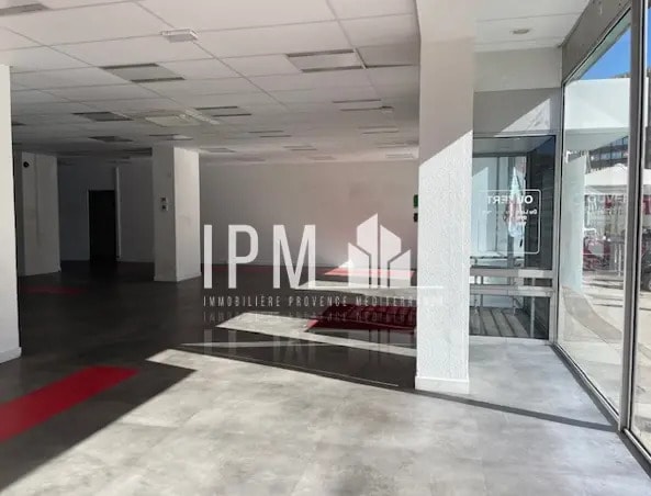 Local commercial dans Marseille à louer - Photo intérieure – Image 1 sur 5