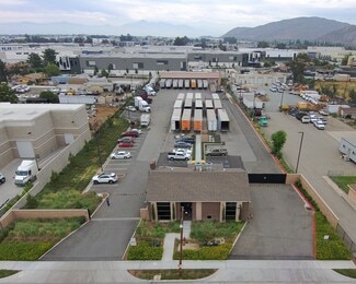 Plus de détails pour 11101 Calabash Ave, Fontana, CA - Industriel/Logistique à vendre