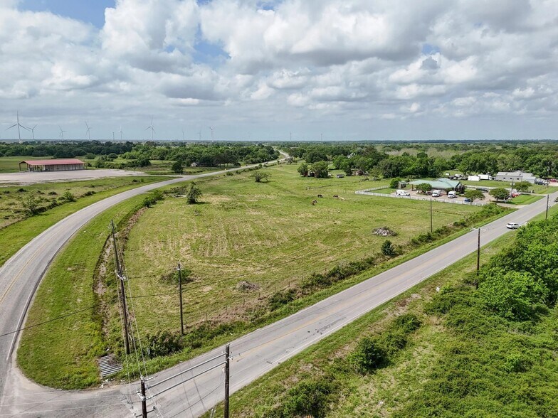 Hamman Road, Bay City, TX à vendre - Aérien – Image 2 sur 3