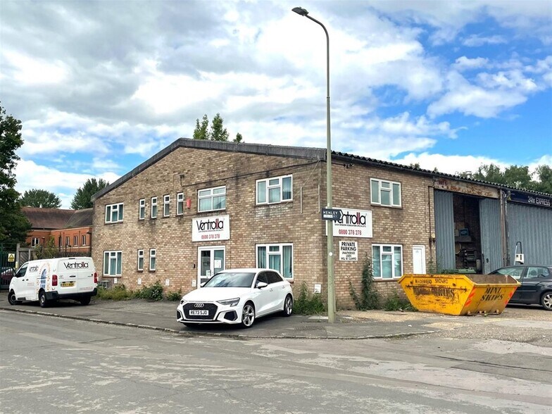 Newtown Rd, Henley On Thames à louer - Photo de l’immeuble – Image 3 sur 3