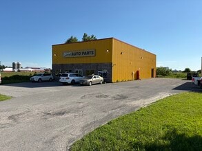 655 St Lawrence St, North Dundas, ON à louer Photo intérieure– Image 1 sur 10