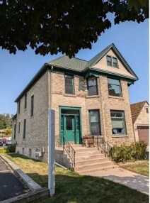 203 N Wisconsin St, Port Washington, WI à vendre - Photo de l’immeuble – Image 2 sur 12