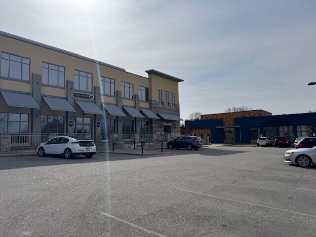 858-876 Jupiter Dr portefeuille de 2 biens à vendre sur LoopNet.fr - Photo de l’immeuble – Image 2 sur 4