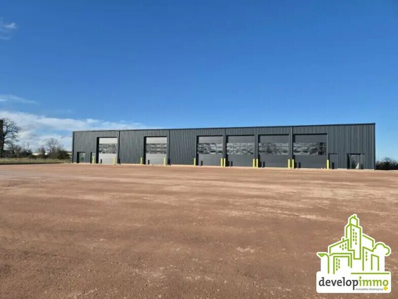 Industriel/Logistique dans VAL D'ARRY à louer - Photo de l’immeuble – Image 1 sur 8