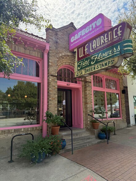 401-411 W Magnolia Ave, Fort Worth, TX à louer - Photo principale – Image 1 sur 14