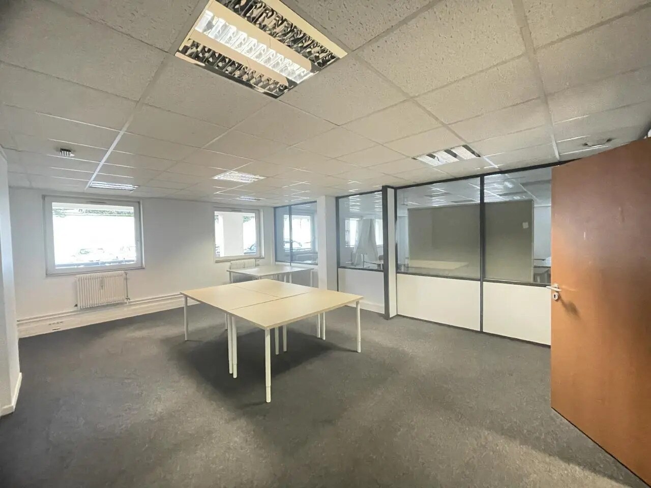 14 Rue De La Beaune, Montreuil à louer Photo intérieure– Image 1 sur 9