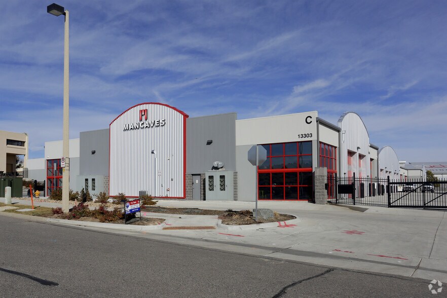 13303 E Adam Aircraft Cir, Englewood, CO à vendre - Photo principale – Image 1 sur 5