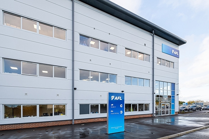 Visku 181, Swindon à louer - Photo de l’immeuble – Image 2 sur 5