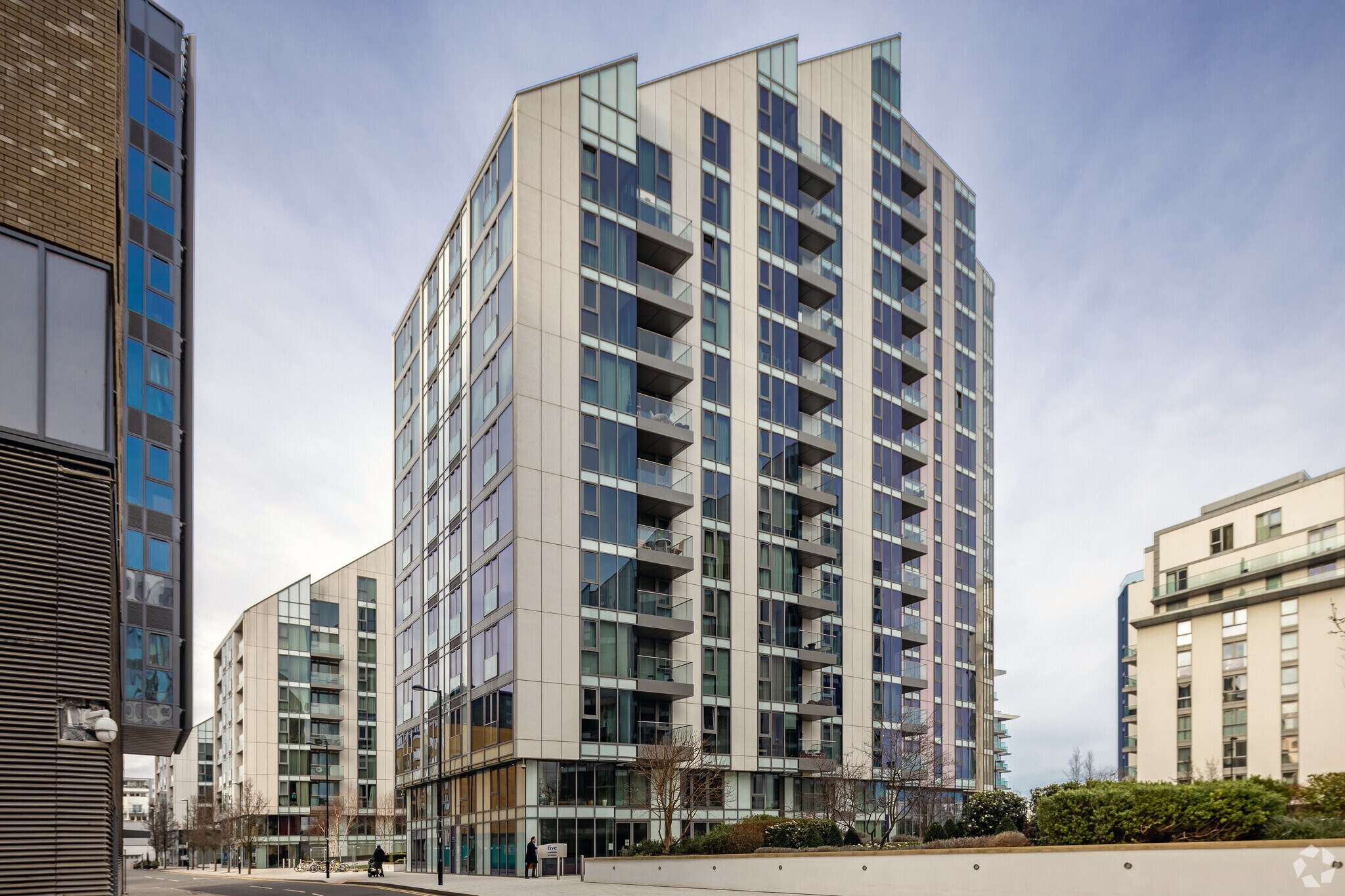 5 Eastfields Av, Londres à louer Photo de l’immeuble– Image 1 sur 13