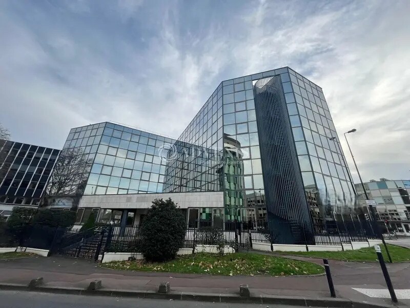 Bureau dans Fontenay-sous-Bois à louer Photo de l’immeuble– Image 1 sur 8