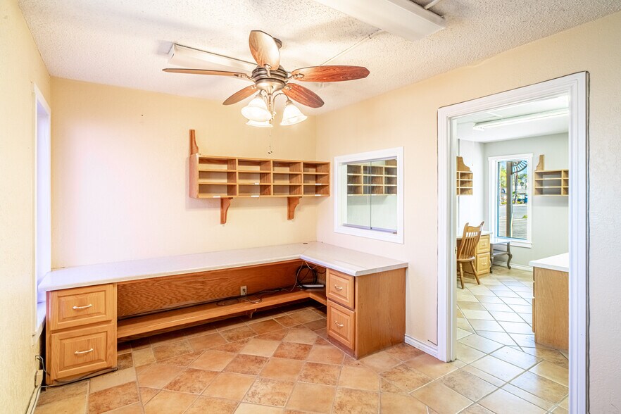 200 Kings Way, Del Rio, TX à vendre - Photo de l’immeuble – Image 3 sur 10