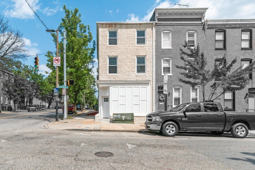 101 S Poppleton St, Baltimore, MD à vendre - Photo de l’immeuble – Image 2 sur 33
