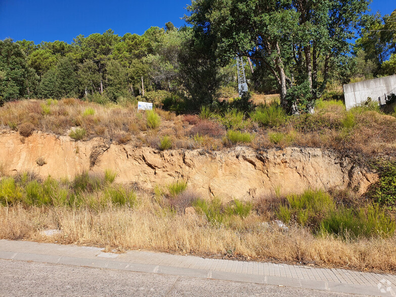 Calle Adobes, s/n, Piedralaves, Ávila à vendre - Photo de l’immeuble – Image 3 sur 6