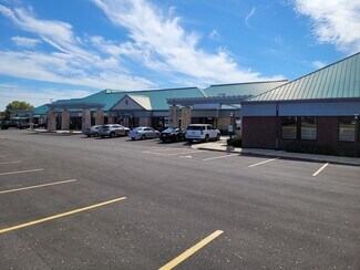 Plus de détails pour 2301-2359 Silvernail Rd, Pewaukee, WI - Bureau à louer