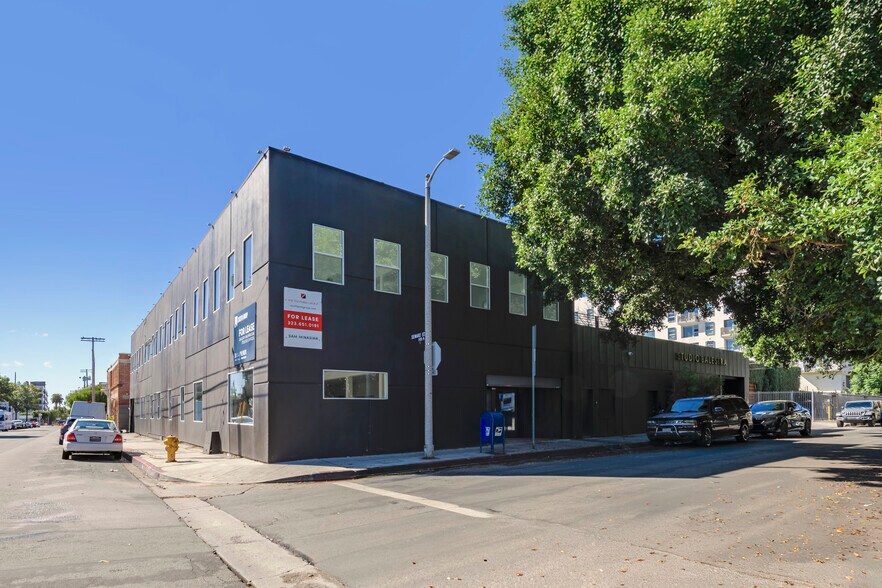 6600 Lexington Ave, Los Angeles, CA à vendre - Photo de l’immeuble – Image 3 sur 18