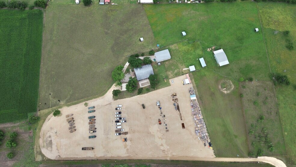 9100 SH-130, Hutto, TX à louer - Photo de l’immeuble – Image 3 sur 5