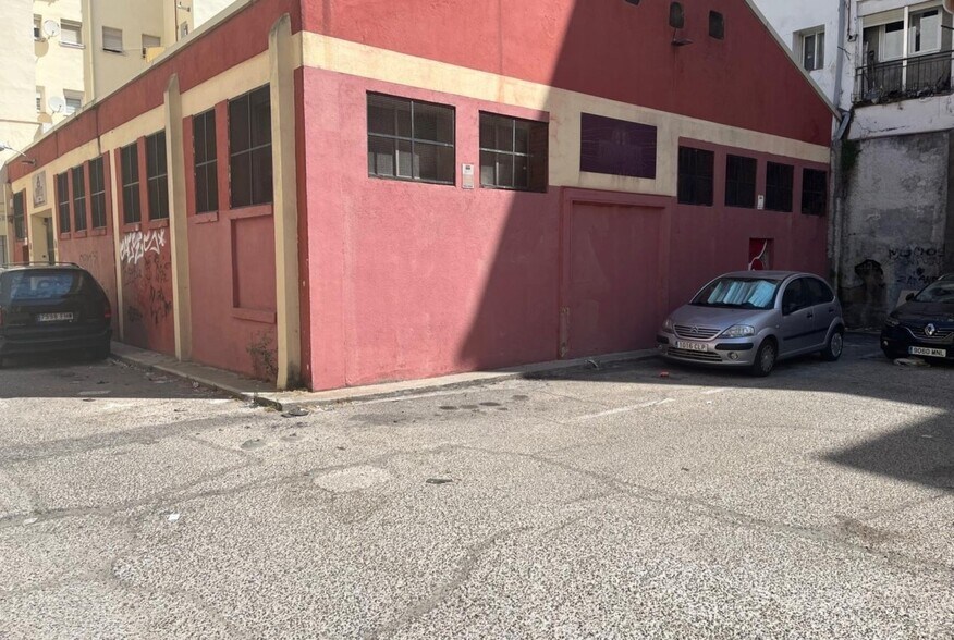 Industriel/Logistique dans Madrid, Madrid à vendre - Photo de l’immeuble – Image 3 sur 11