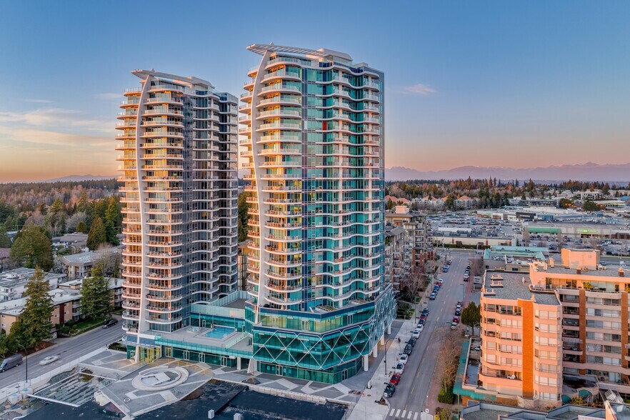 1493 Foster St, White Rock, BC à vendre - Photo de l’immeuble – Image 1 sur 8