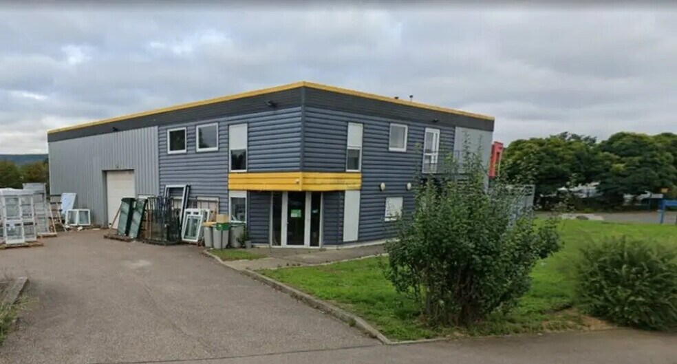 Bureau dans Norroy-le-Veneur à louer - Photo de l’immeuble – Image 1 sur 4