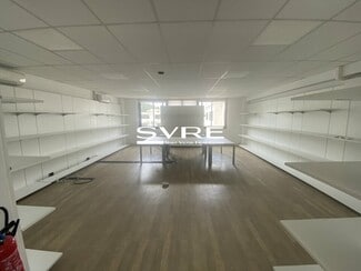 Plus de détails pour 30 Avenue Du Château De Jouques, Gémenos - Bureau à louer