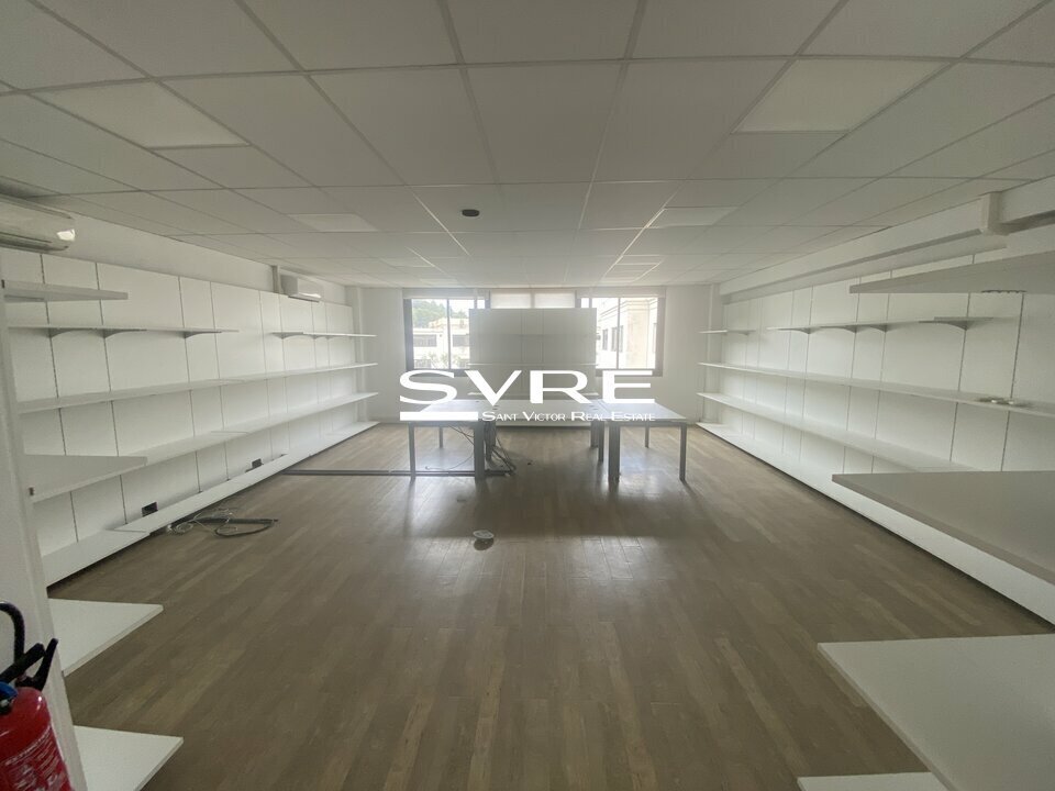 30 Avenue Du Château De Jouques, Gémenos à louer Photo intérieure– Image 1 sur 14