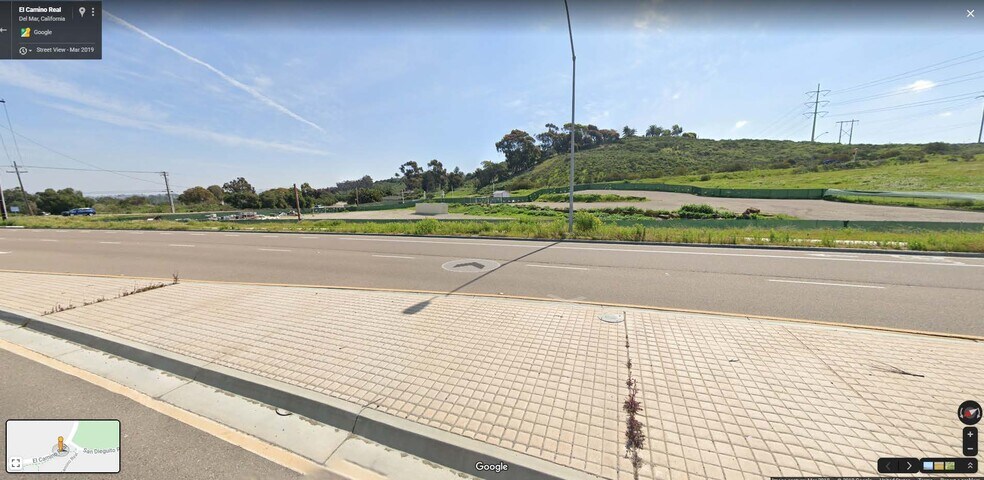 El Camino Real, San Diego, CA à louer - Photo de l’immeuble – Image 3 sur 3