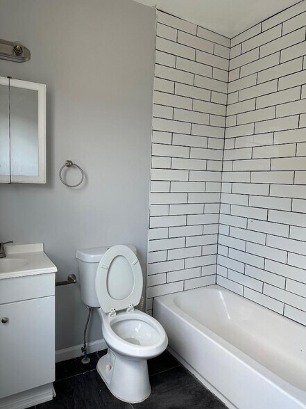 500 Fulton St, Elizabeth, NJ à vendre - Photo de l’immeuble – Image 2 sur 6