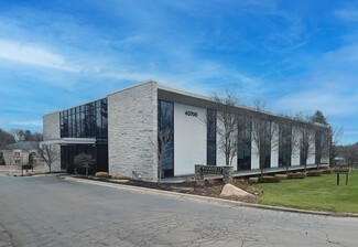 Plus de détails pour 40700 Woodward Ave, Bloomfield Hills, MI - Bureau à vendre