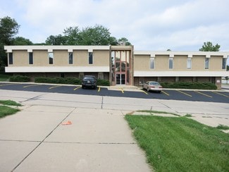 Plus de détails pour 7905 L St, Omaha, NE - Bureau à louer