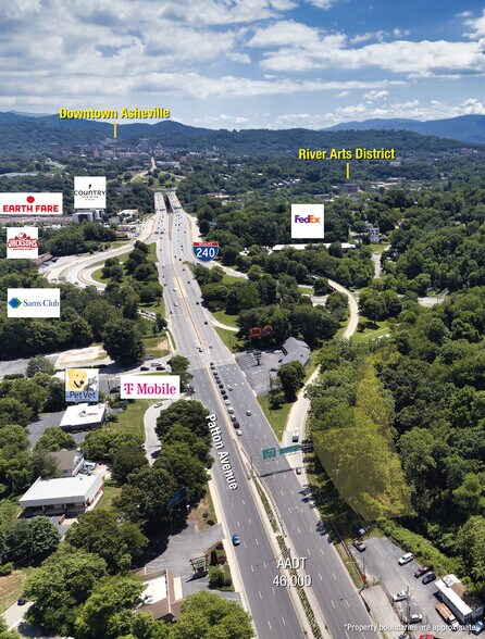 Patton, Asheville, NC à vendre - Photo de l’immeuble – Image 2 sur 5