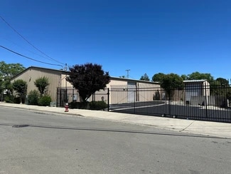 Plus de détails pour 2649 Favretto Ave, Redding, CA - Industriel/Logistique à louer