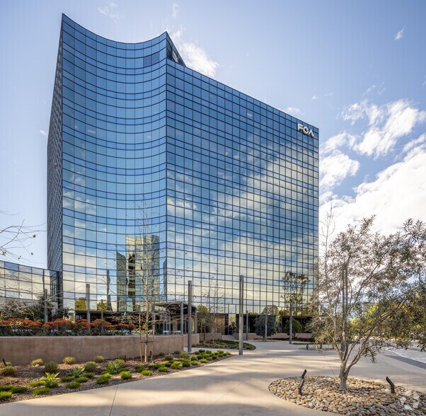 5000 Birch St, Newport Beach, CA à louer - Photo de l’immeuble – Image 1 sur 27